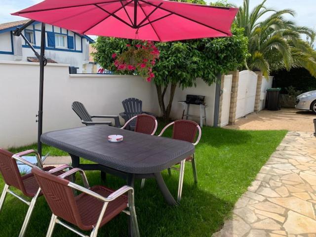 Appartement Les Hirondelles 2Km Plage-Wifi-Jardin-Parking-Draps Et Serviettes Hendaye Esterno foto